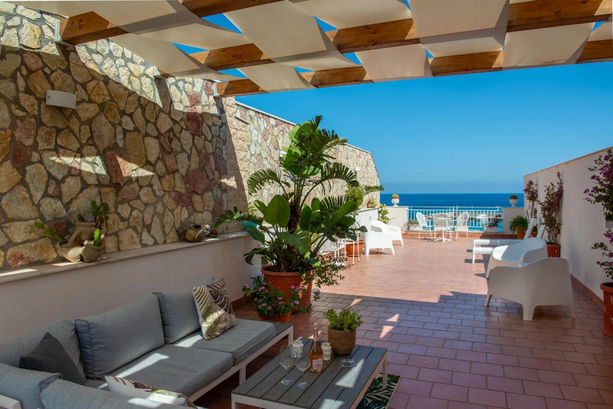 Palermo Mare Holidays Sferracavallo Buitenkant foto
